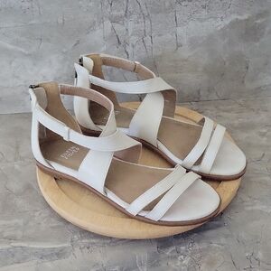 Eileen Fisher CiCi Sandals in Chalk Size 6